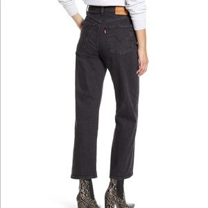 Levi’s Ribcage Straight Ankle Jeans I’m Feelin Cagey